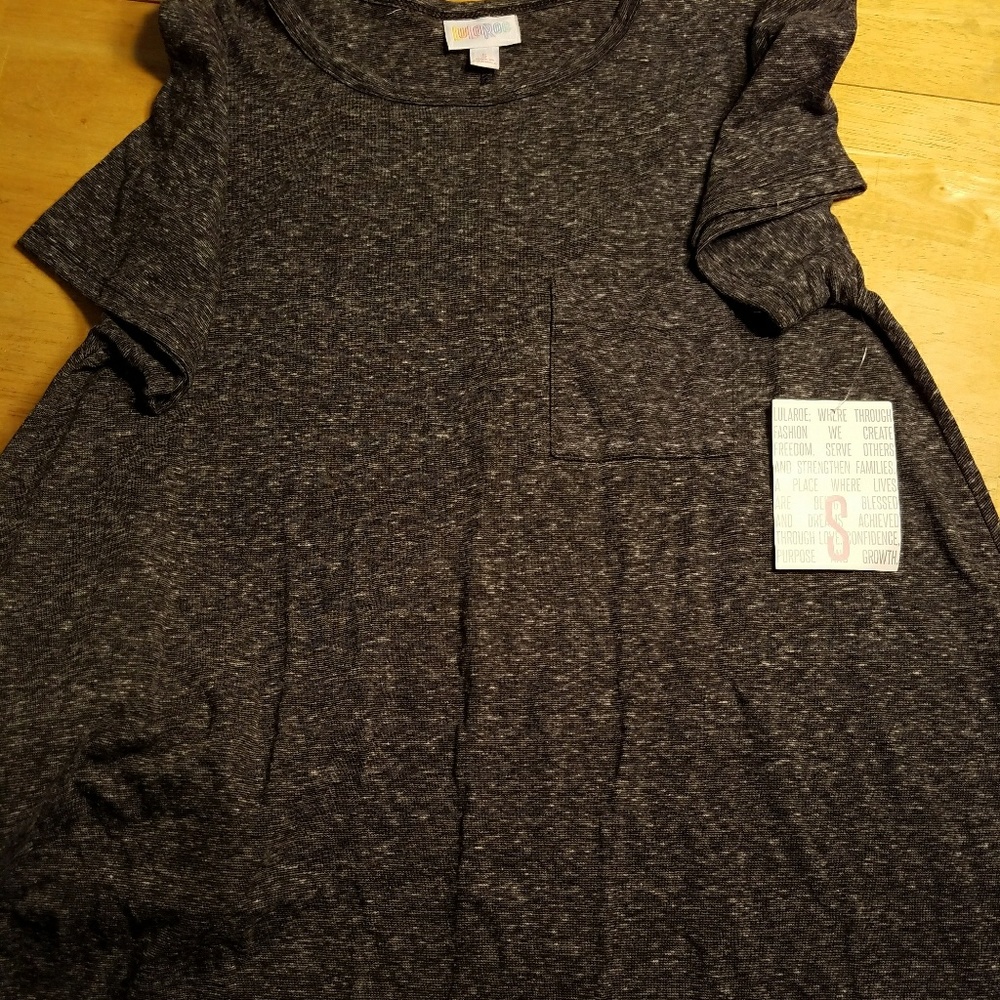Bnwt small black microstriped lularoe carly cotton
